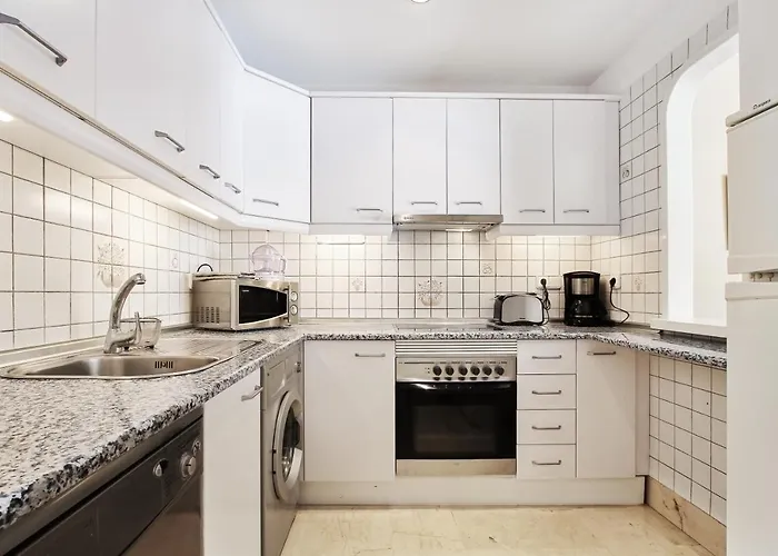 Апартаменты Matchroom Country Club *