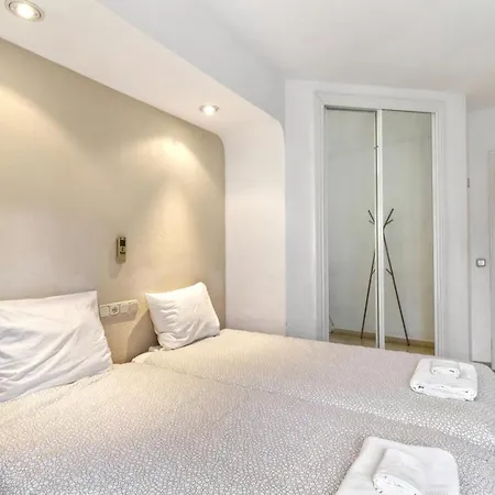 Matchroom Country Club Apartment *